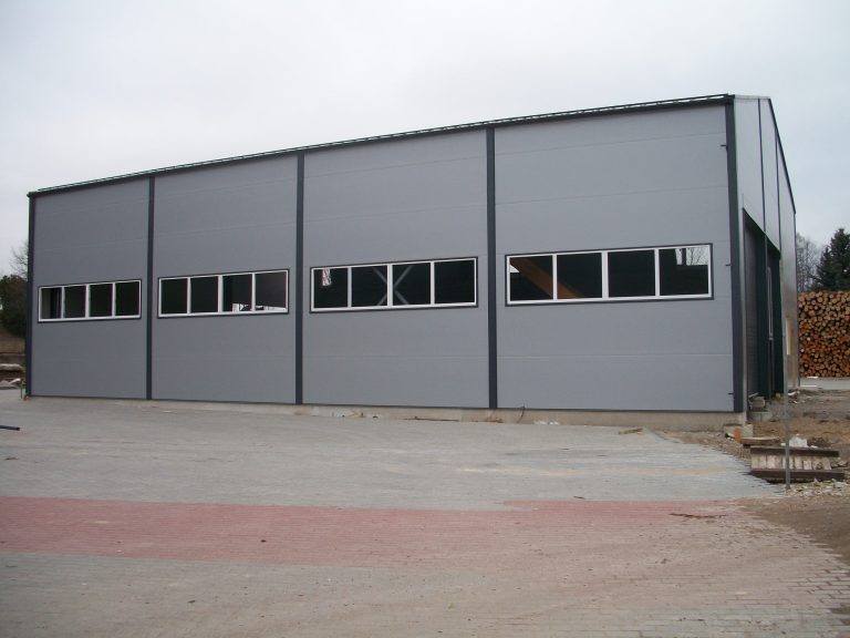 Stačiasieniai Angarai - Angarų fabrikas