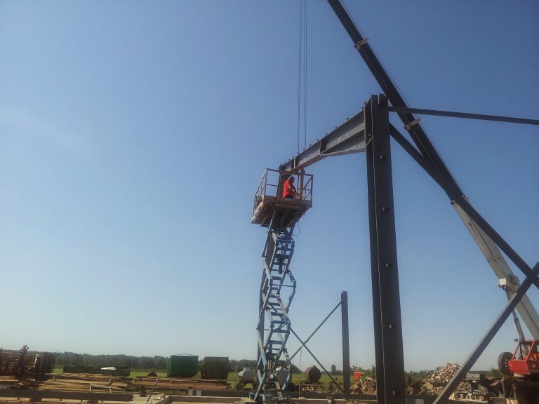 Stačiasieniai Angarai - Angarų fabrikas