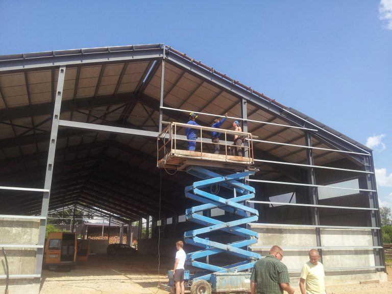 Stačiasieniai Angarai - Angarų fabrikas