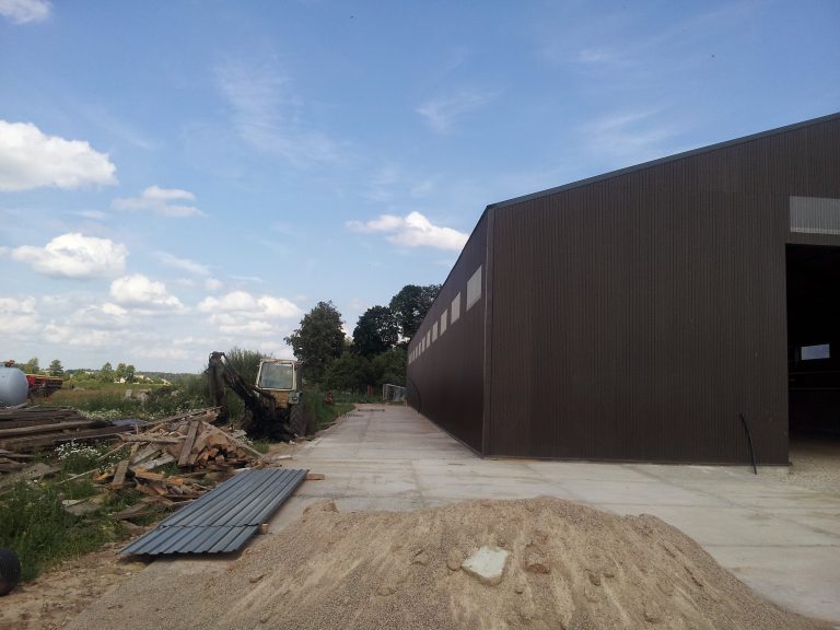 Stačiasieniai Angarai - Angarų fabrikas