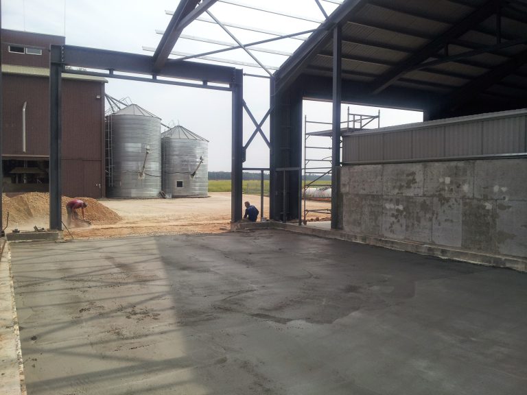 Stačiasieniai Angarai - Angarų fabrikas